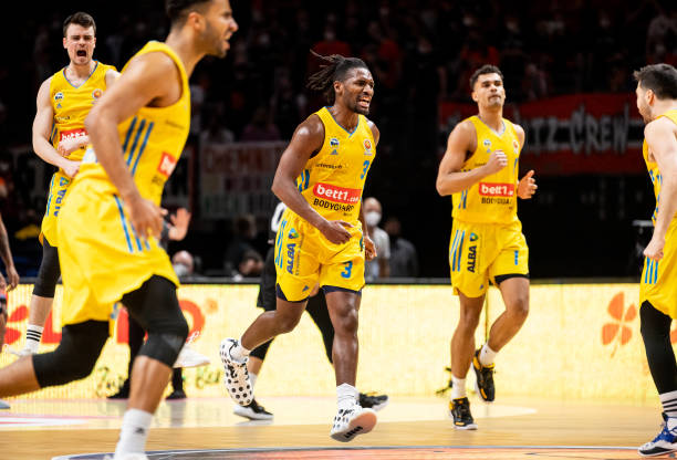 少对单一国 少对单一国