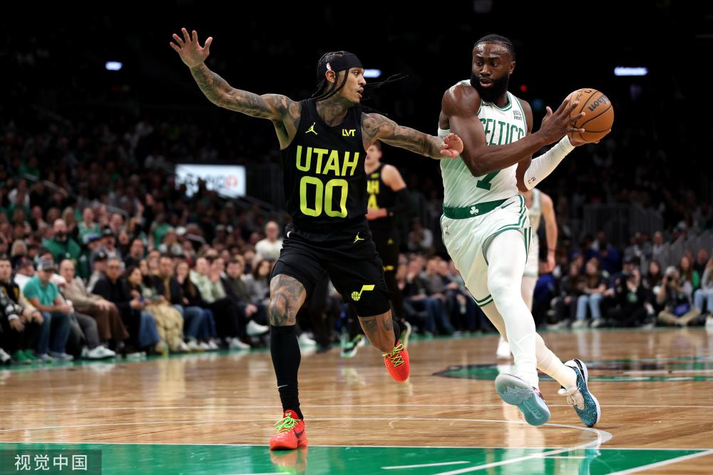 的竞争大旗 的竞争大旗